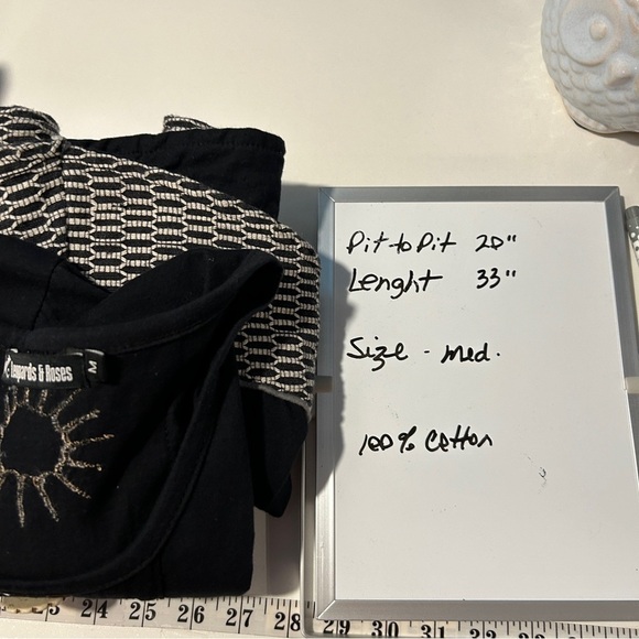 Leopards & Roses Boho Lagenlook Floral Embellished Tunic Top Medium Black - Picture 15 of 15